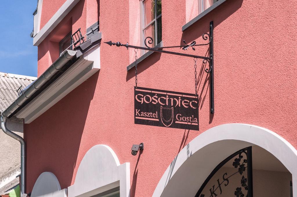 Hotel Gosciniec Kasztel U Gostla Murowana Goślina Habitación foto